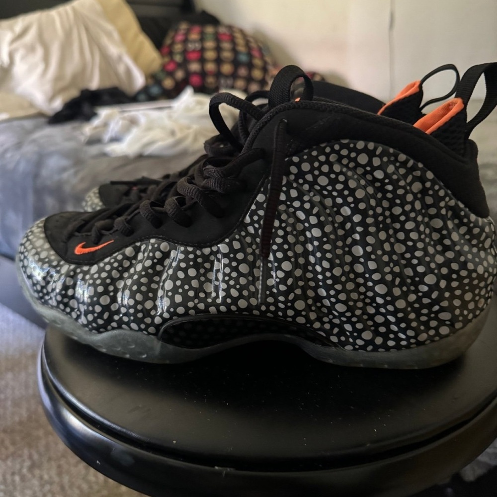 Nike Safari Foamposite - Picture 2 of 5